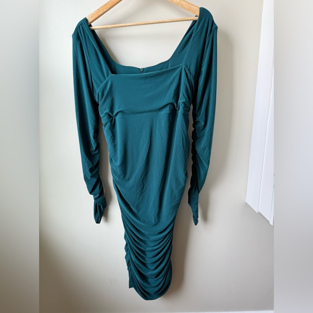NWT‎ CLUB L LONDON New Life Maternity Square Neck Ruched Midi Dress Green 10